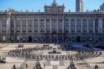 Homenaje víctimas del coronavirus